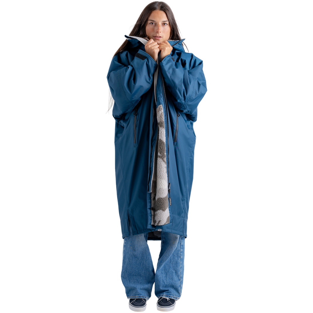2025 Dryrobe Advance Long Sleeve Changing Robe DALSV3 - Deep Sea Blue